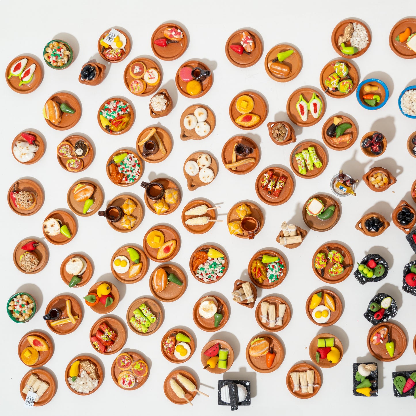 Miniature Mexican Food Ofrenda Set – Handmade Clay Día de los Muertos Altar Decor – 3 Pack Random Assortment